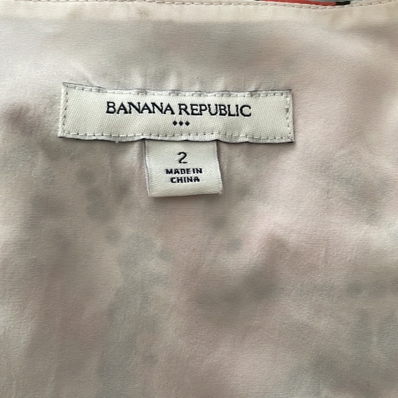 Banana Republic - Coral and brownish gray surplice dress - Size 2 - Picture 5 of 11